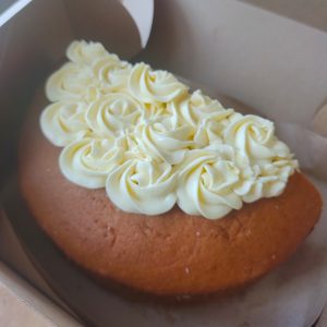 【店頭受取｜冷凍】ビクトリアケーキ（ハーフ・箱代込）